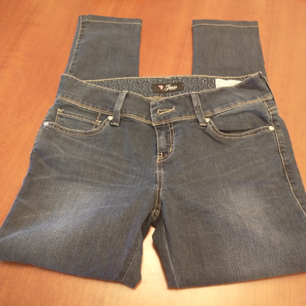 🌺GUESS JEANS